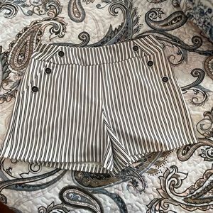 Pretty pin stripe shorts NWT Size M